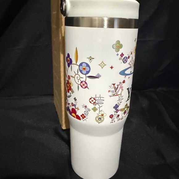 New Stanley White 30oz Tumbler with LMulticolorV Panda Floral Alien Design - Picture 7 of 10
